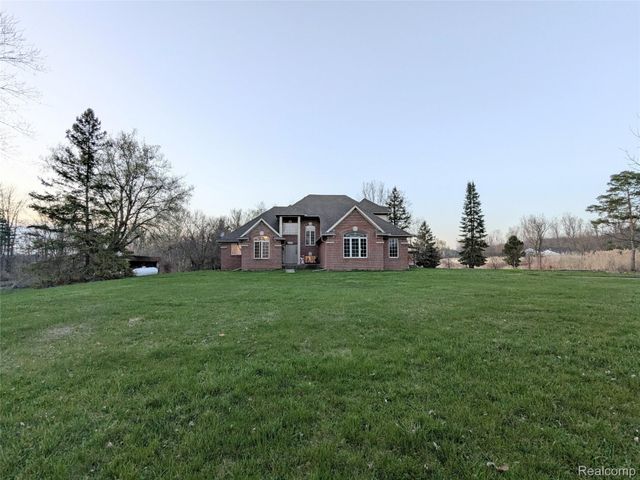 23233 30 Mile Road, Ray Township, MI 48096