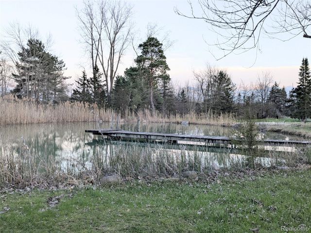 23233 30 Mile Road, Ray Township, MI 48096