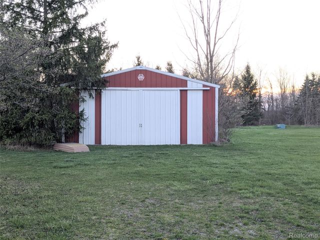 23233 30 Mile Road, Ray Township, MI 48096