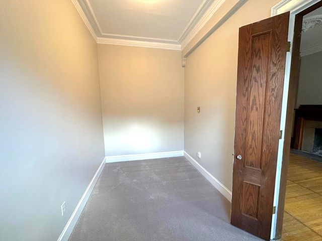 32 Gloucester 1, Boston, MA 02115