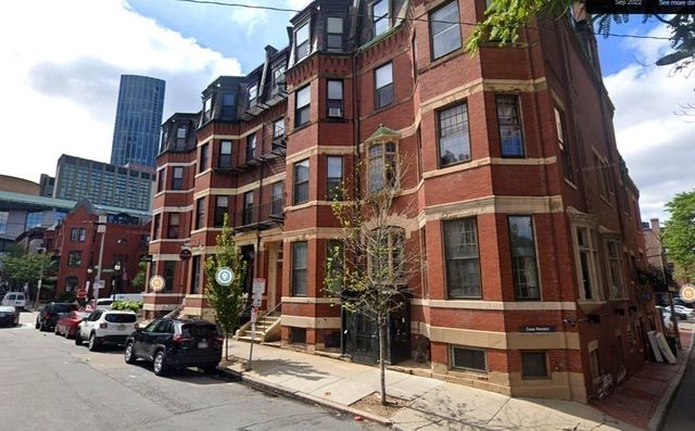 32 Gloucester 1, Boston, MA 02115