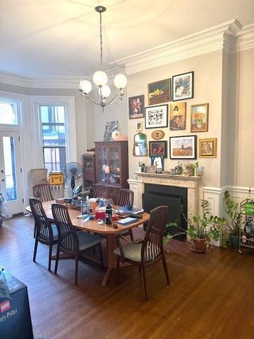 32 Gloucester 1, Boston, MA 02115