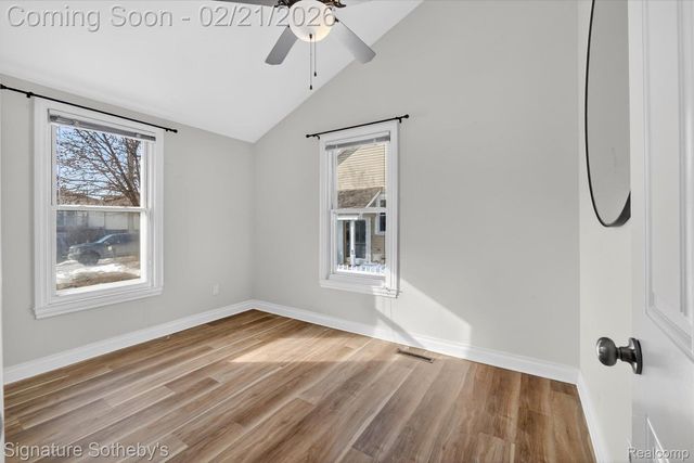 6832 Brightwood Court, Waterford Charter Township, MI 48327