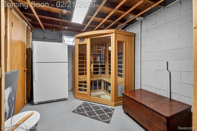 6832 Brightwood Court, Waterford Charter Township, MI 48327