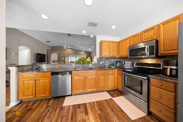 15771 SW 13TH CIRCLE, Ocala, FL 34473