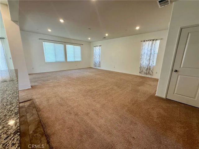 13886 Camino Cinco, Victorville, CA 92392