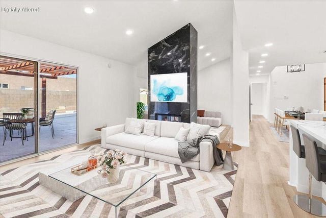 3190 E Vincentia Road, Palm Springs, CA 92262