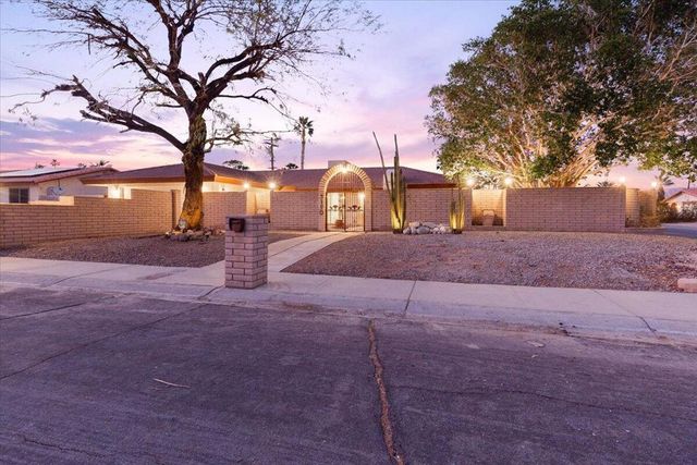 3190 E Vincentia Road, Palm Springs, CA 92262