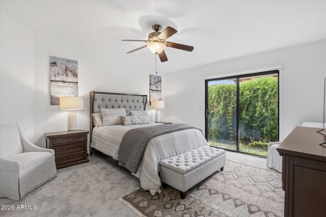 37222 N TOM DARLINGTON Drive 11, Carefree, AZ 85377