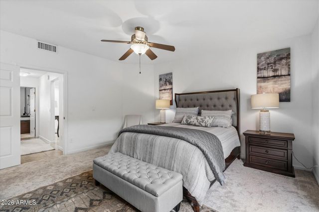 37222 N TOM DARLINGTON Drive 11, Carefree, AZ 85377