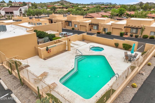 37222 N TOM DARLINGTON Drive 11, Carefree, AZ 85377