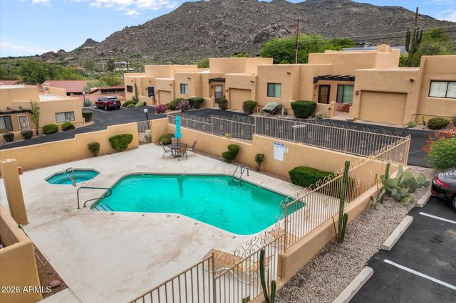 37222 N TOM DARLINGTON Drive 11, Carefree, AZ 85377