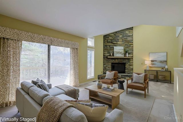 7 Falling Brook Lane, Blue Ash, OH 45241