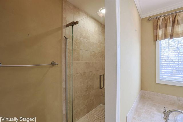 7 Falling Brook Lane, Blue Ash, OH 45241