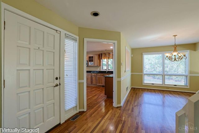 7 Falling Brook Lane, Blue Ash, OH 45241