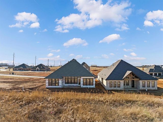 19324 S Country Drive, Edmond, OK 73012