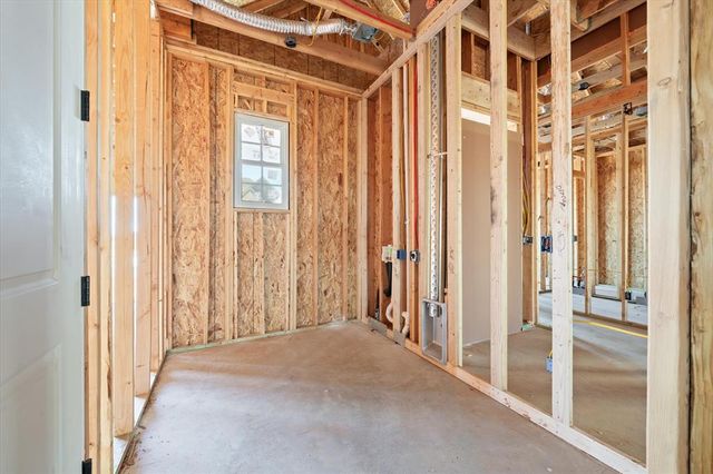 19324 S Country Drive, Edmond, OK 73012