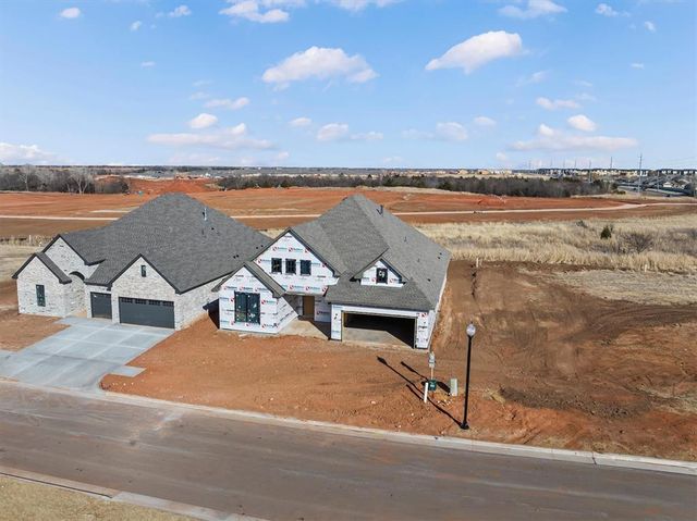 19324 S Country Drive, Edmond, OK 73012