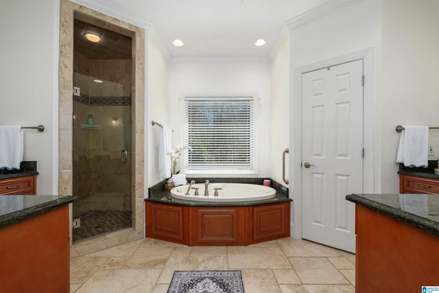 208 NORTH WAY, Hoover, AL 35242