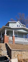 2319 Charles Street 1/2, St Joseph, MO 64501
