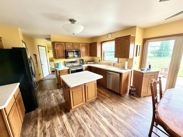 N164W20980 Glen Brooke DRIVE, Jackson, WI 53037
