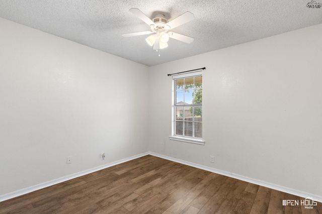 519 CHARLOTTE AVENUE, Burkburnett, TX 76354