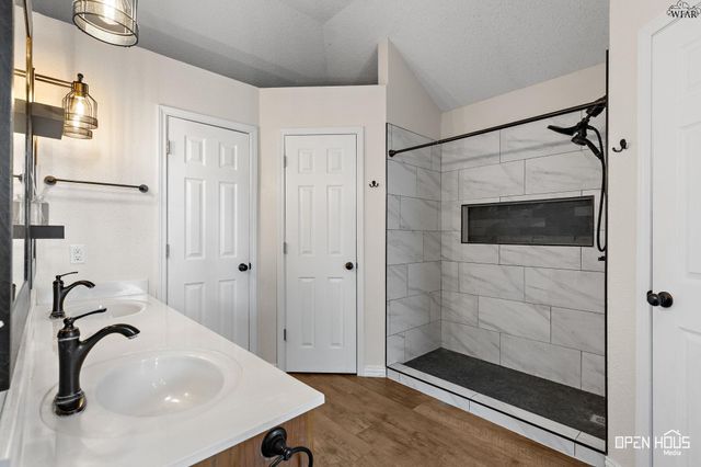 519 CHARLOTTE AVENUE, Burkburnett, TX 76354