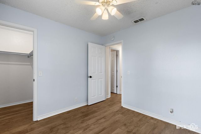 519 CHARLOTTE AVENUE, Burkburnett, TX 76354