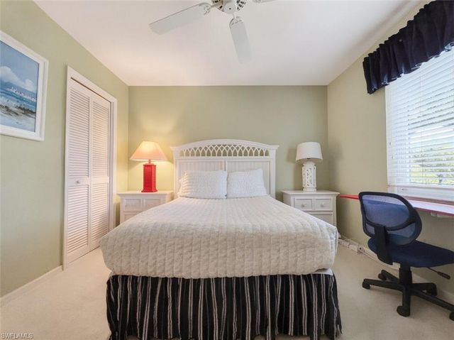 1950 Crown Pointe BLVD B207, Naples, FL 34112