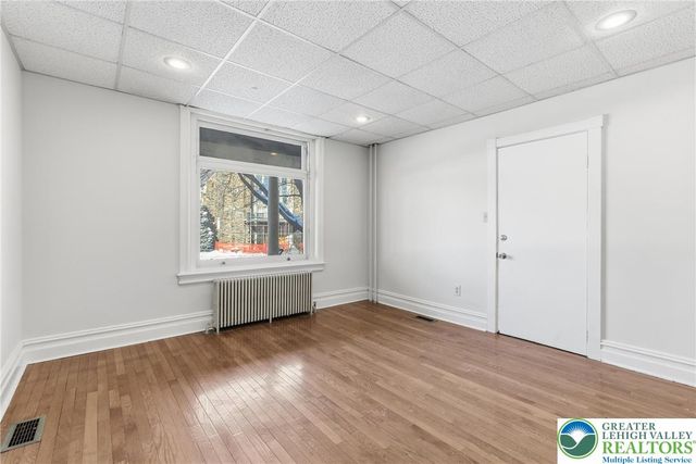 723 Broad Street, Bethlehem City, PA 18018