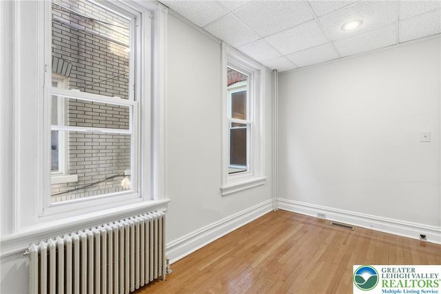 723 Broad Street, Bethlehem City, PA 18018