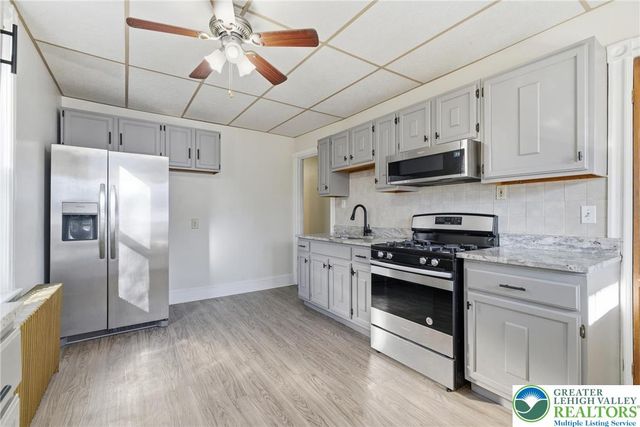 723 Broad Street, Bethlehem City, PA 18018