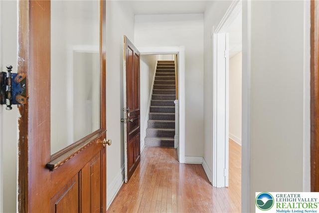 723 Broad Street, Bethlehem City, PA 18018