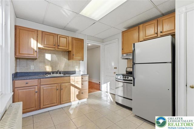 723 Broad Street, Bethlehem City, PA 18018