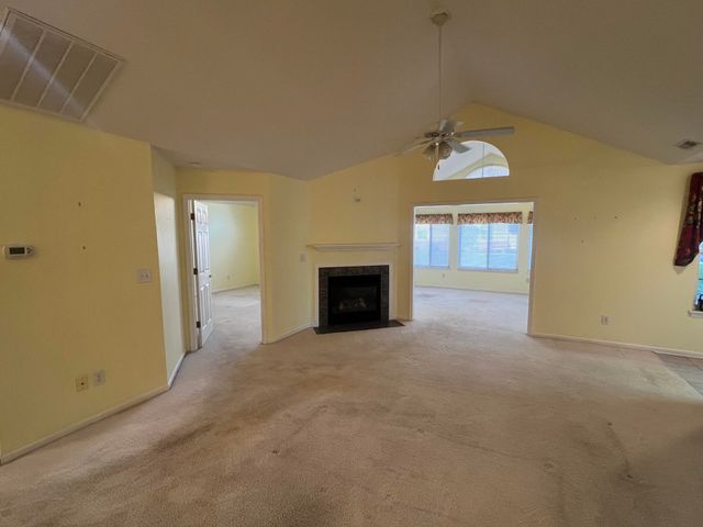 215 Churchill Crossing, Nicholasville, KY 40356