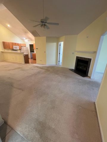 215 Churchill Crossing, Nicholasville, KY 40356