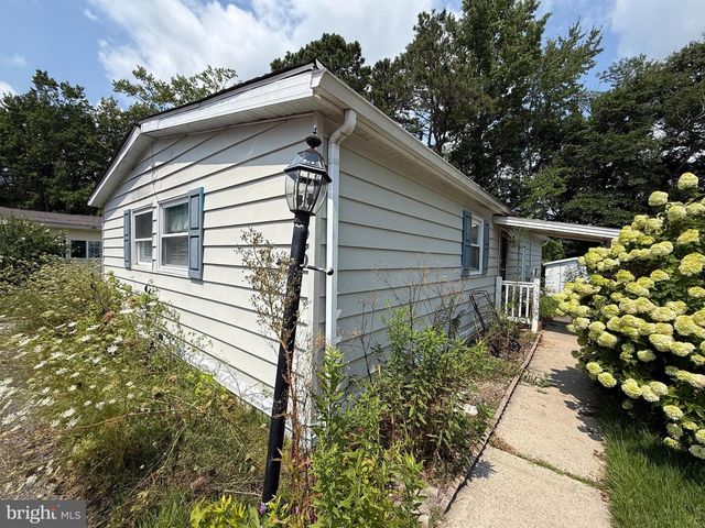 166 COUNTRY LN, Buena, NJ 08310