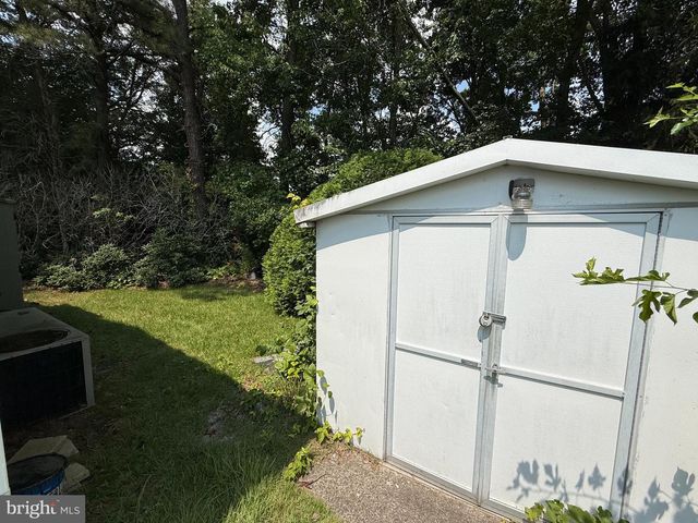 166 COUNTRY LN, Buena, NJ 08310