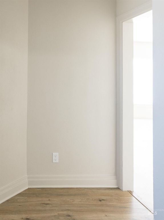 92 NW 2nd Ave, Ontario, OR 97914 photo 9