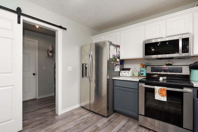 503 Cedar Lane, Willard, MO 65781