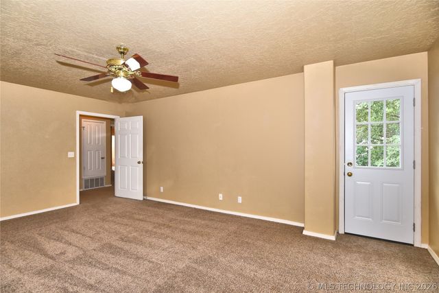 1704 N 12th Street, Broken Arrow, OK 74012