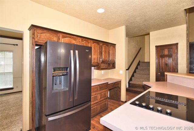 1704 N 12th Street, Broken Arrow, OK 74012