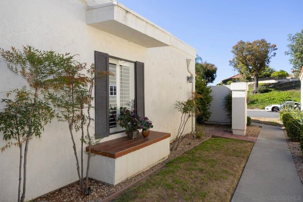 12725 Rueda Acayan, San Diego, CA 92128 — photo 3