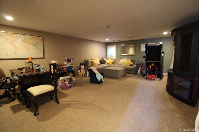 134 Jackie Court, Patchogue, NY 11772