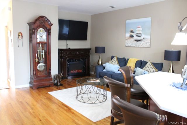 134 Jackie Court, Patchogue, NY 11772