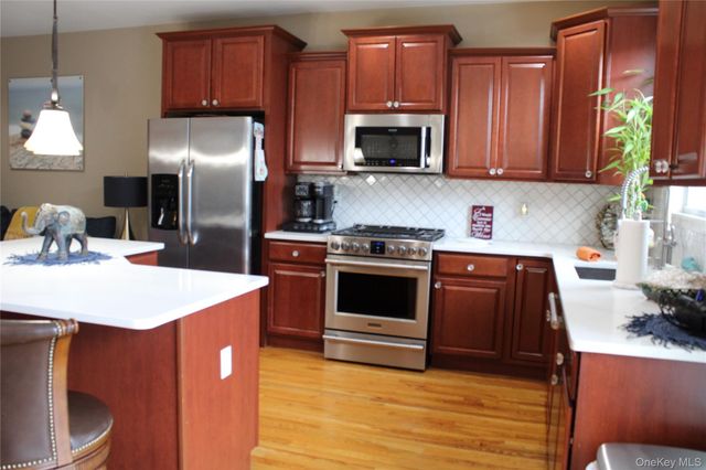 134 Jackie Court, Patchogue, NY 11772