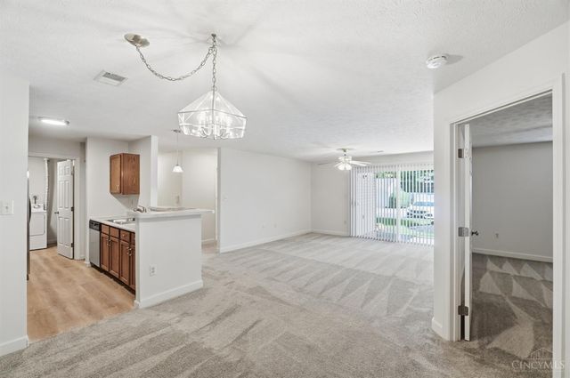 12071 Carrington Lane, Symmes Twp, OH 45140