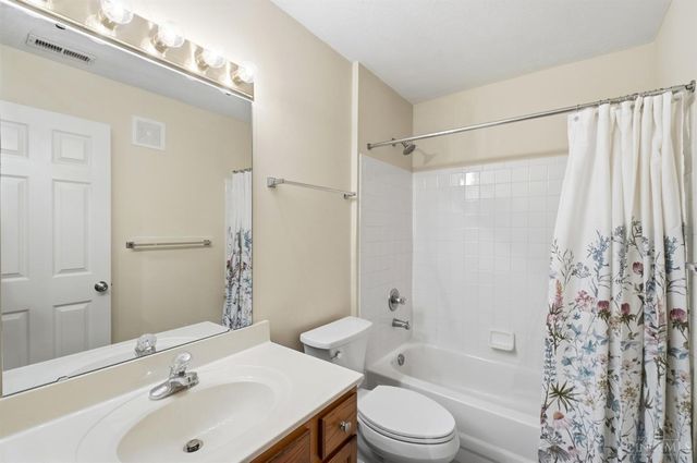 12071 Carrington Lane, Symmes Twp, OH 45140