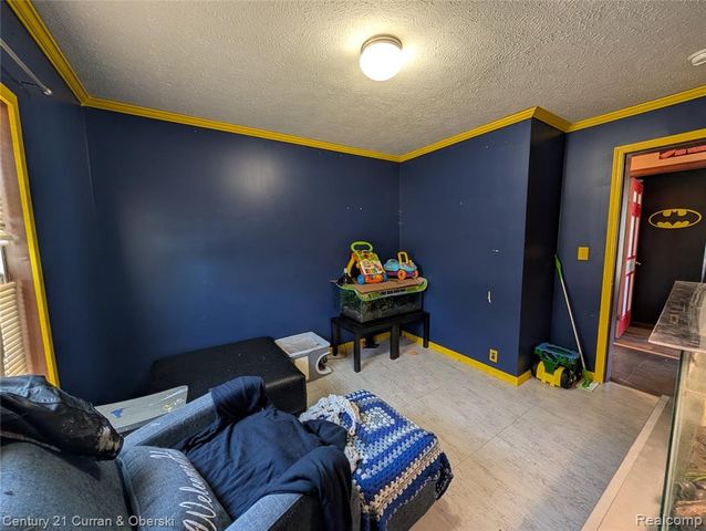 29319 Maple, Flat Rock, MI 48134