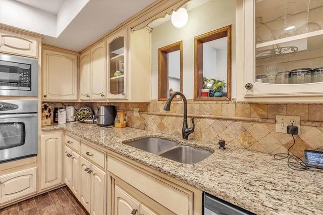 4048 Spyglass Road, Oklahoma City, OK 73120